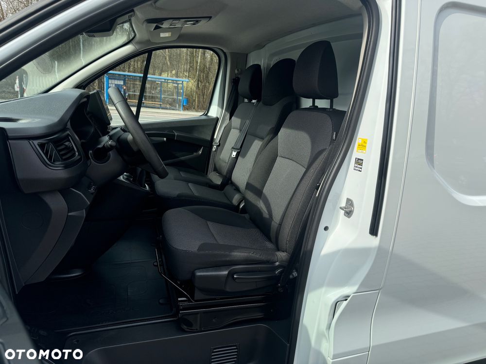 Renault Trafic - 17