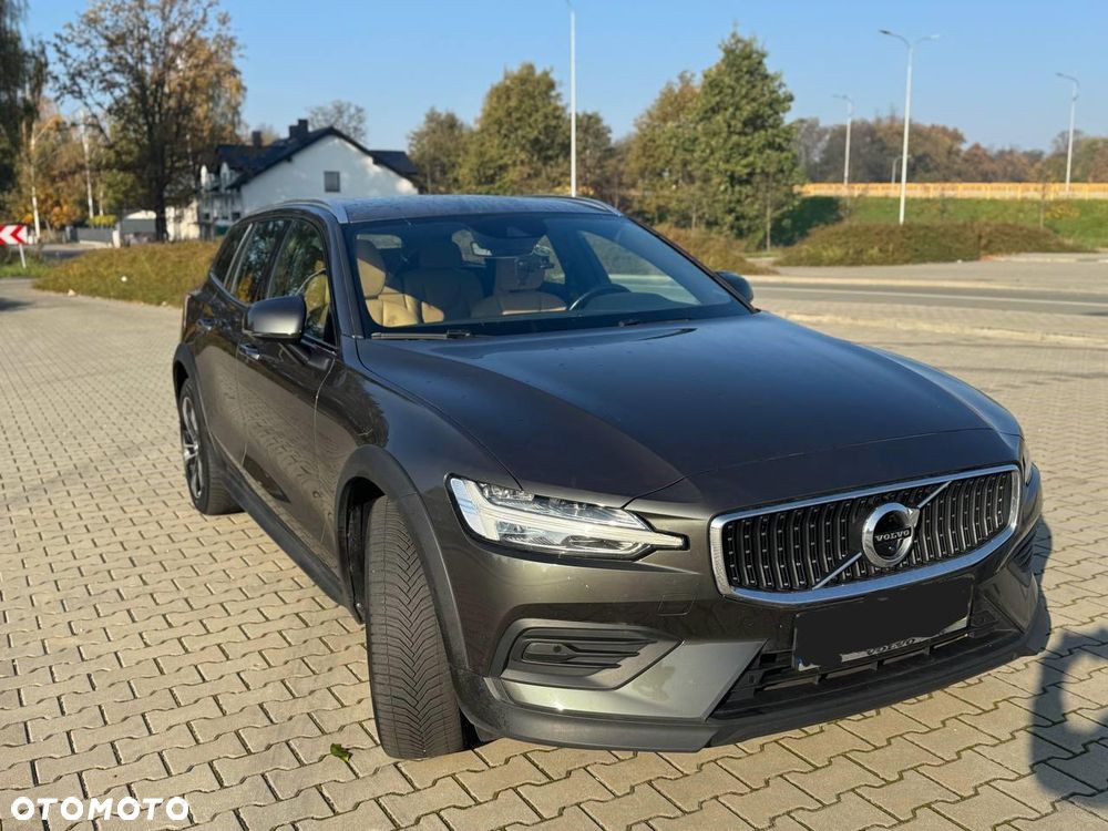 Volvo V60 Cross Country D4 AWD - 4