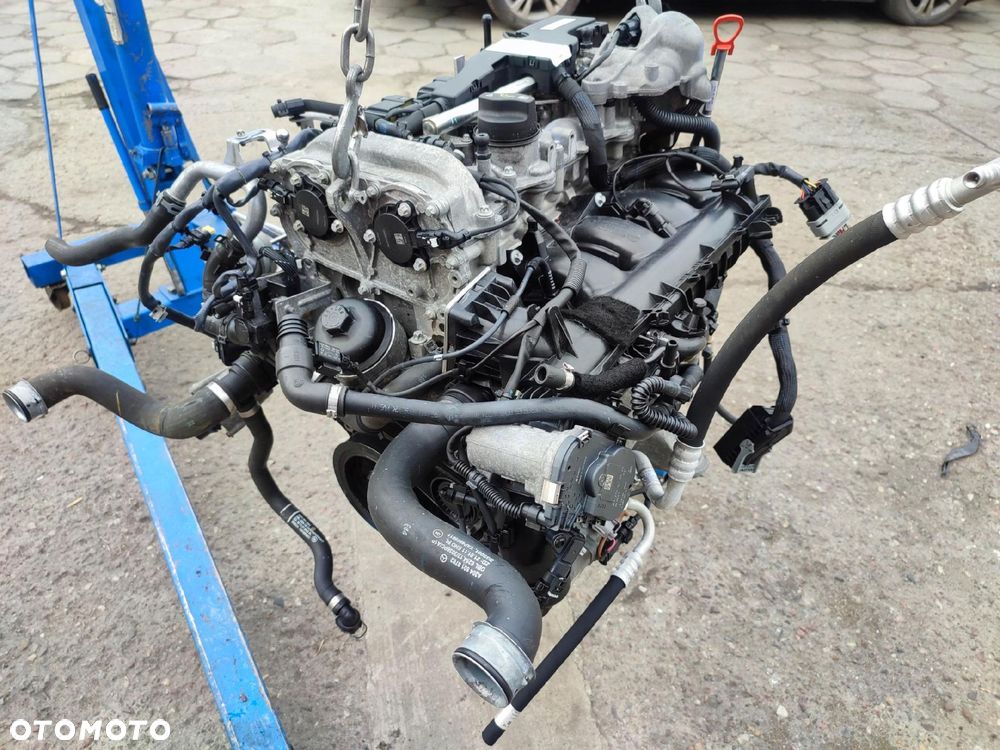 MERCEDES W204 LIFT KOMPLETNY SILNIK 1.8 CGI 274910 - 3