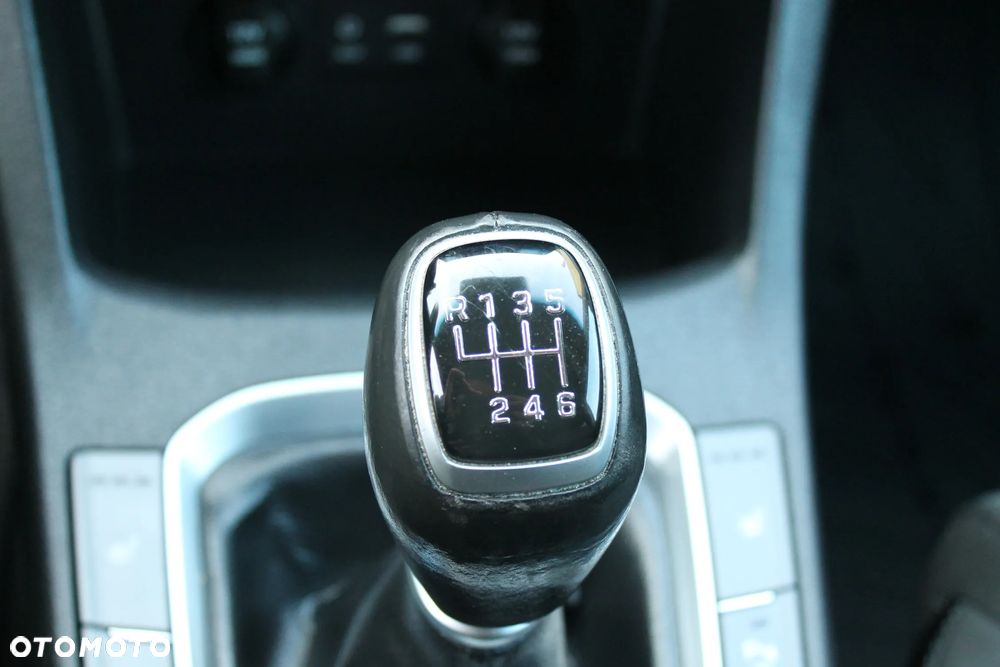 Hyundai i30 1.4 Premiere Comfort - 17