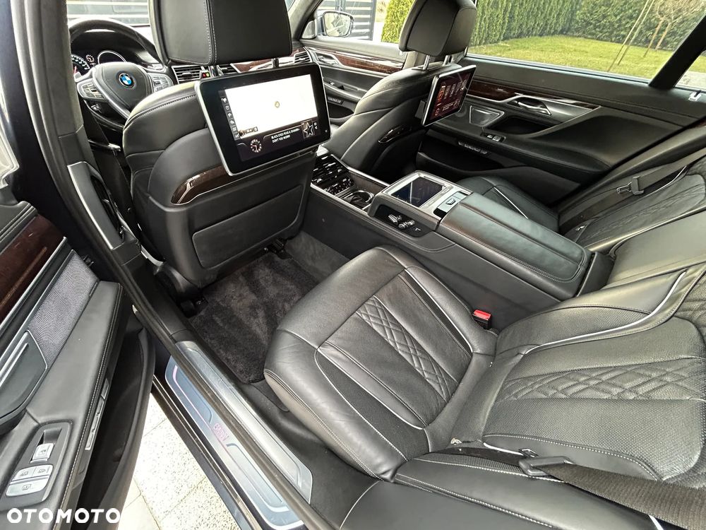 BMW Seria 7 740Ld xDrive - 13
