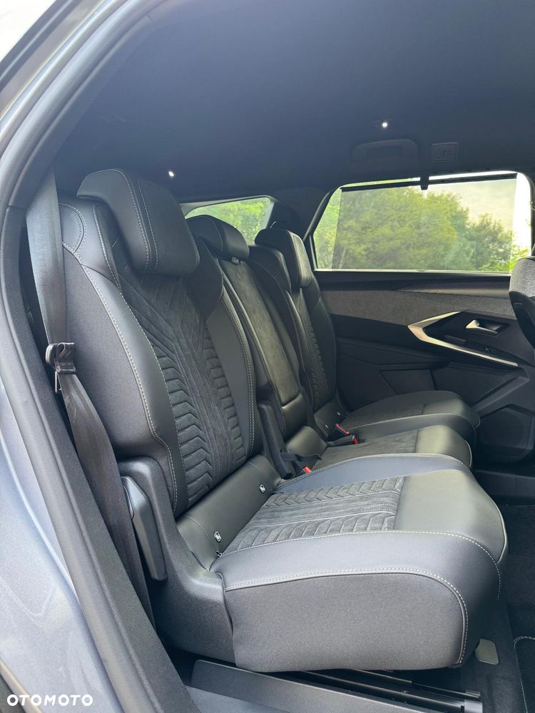 Peugeot 5008 1.2 PureTech mHEV Allure Pack S&S e-DCS6 - 13