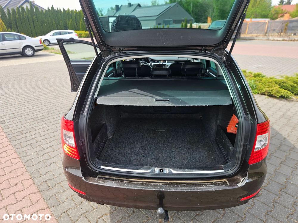Skoda Superb 2.0 TDI 4x4 Business DSG - 7