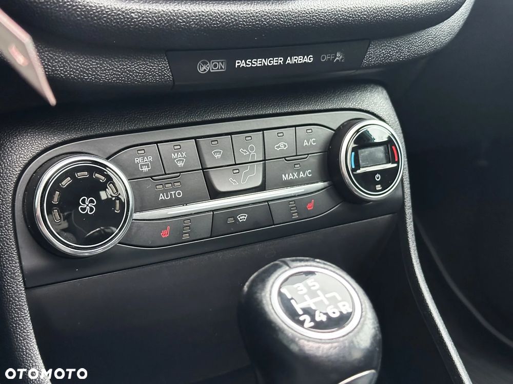 Ford Fiesta - 11