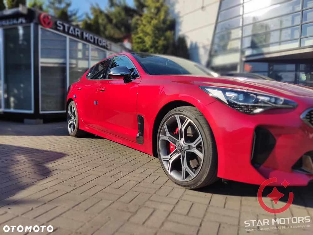 Kia Stinger - 34