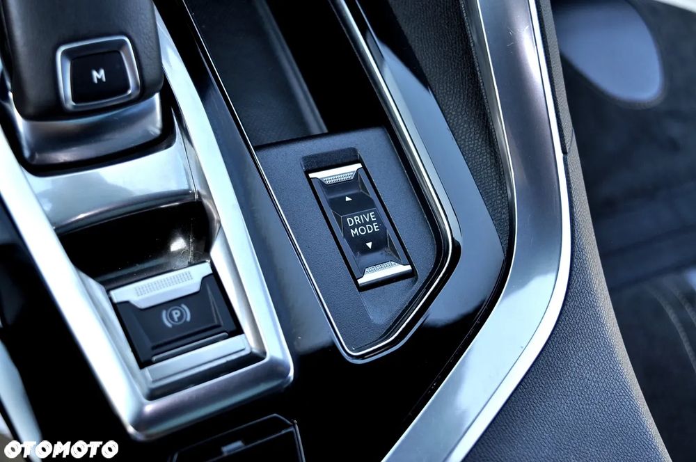 Peugeot 5008 BlueHDi 130 EAT8 GT - 35