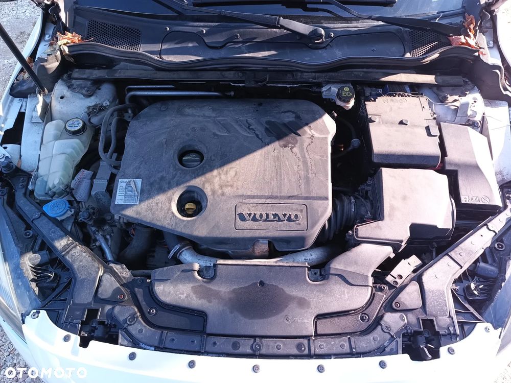 Volvo V40 D2 Kinetic - 14
