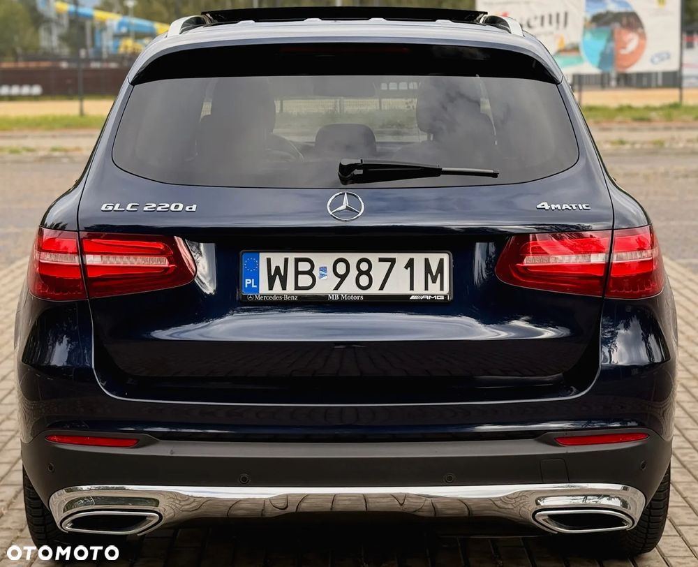 Mercedes-Benz GLC - 13