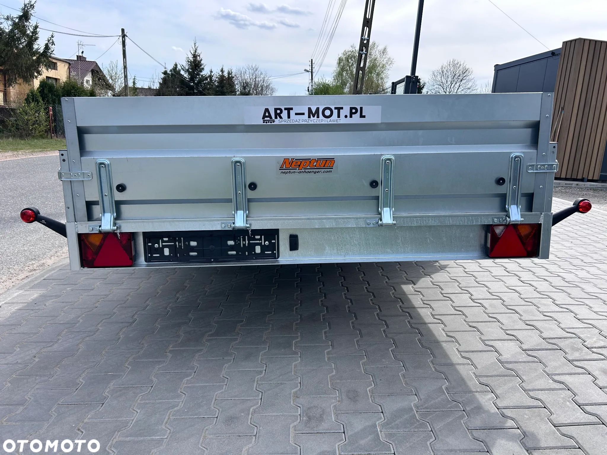 Neptun N18-380 m18 / DOSTAWA / 1800kg / UCHYLNA MECHANICZNIE / NAJAZD /GN226 - 8