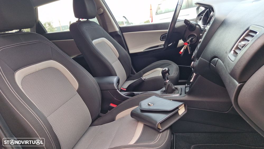Kia Ceed SW 1.6 CRDi Prime - 19