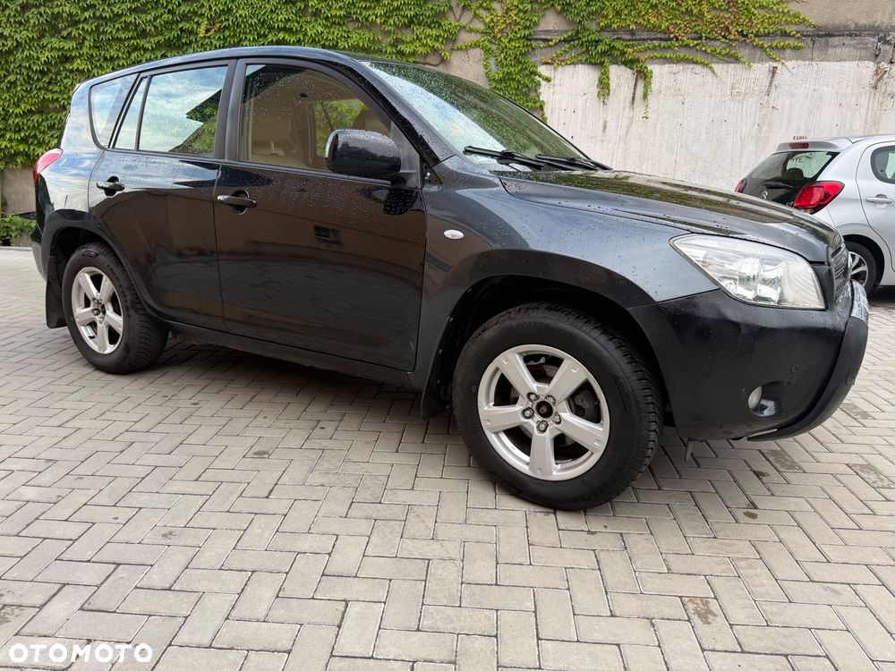 Toyota RAV4 2.0 VVT-i Sol - 22