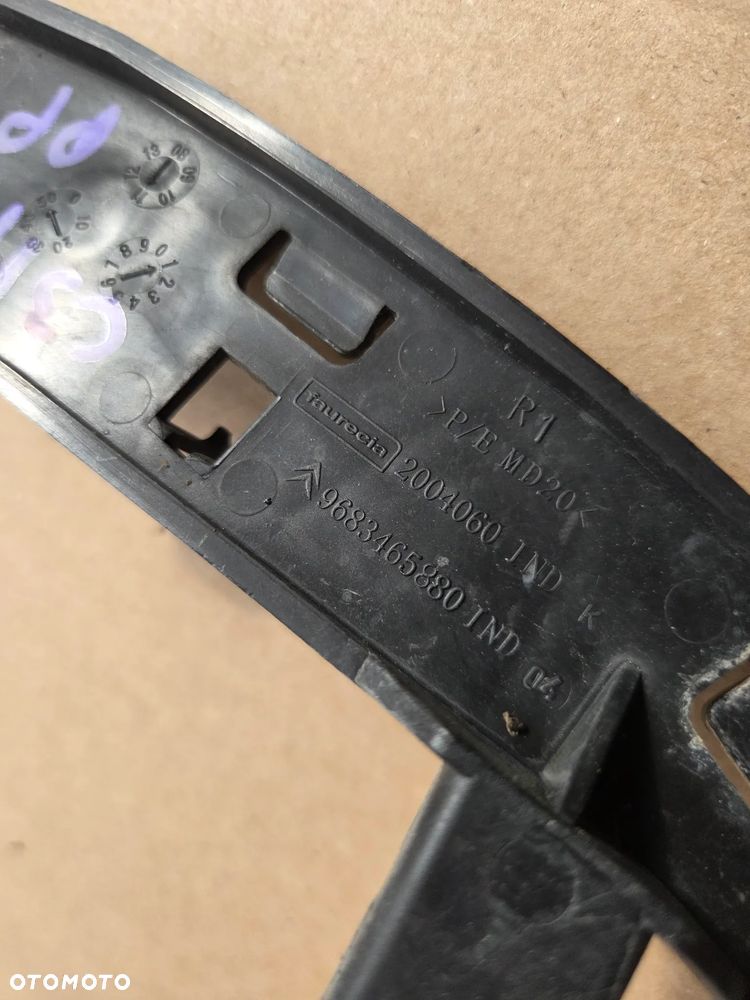 Ślizg mocowanie zderzaka prawy przód Citroen C3 II  9683465880 - 8