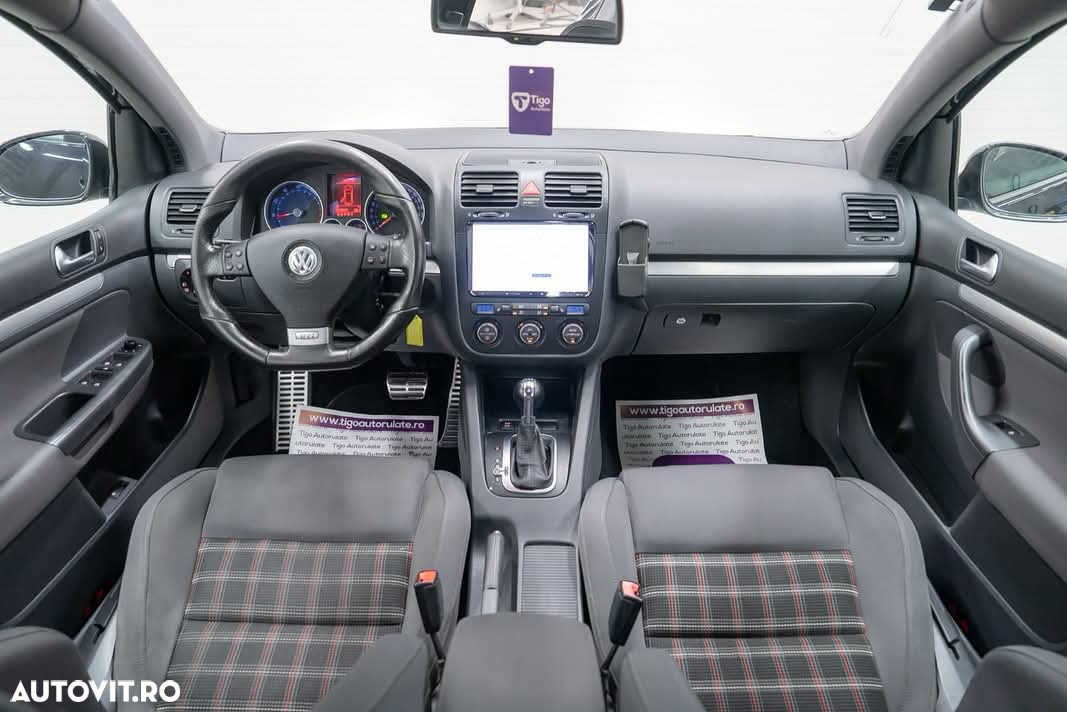 Volkswagen Golf 2.0 FSI GTI DSG - 6