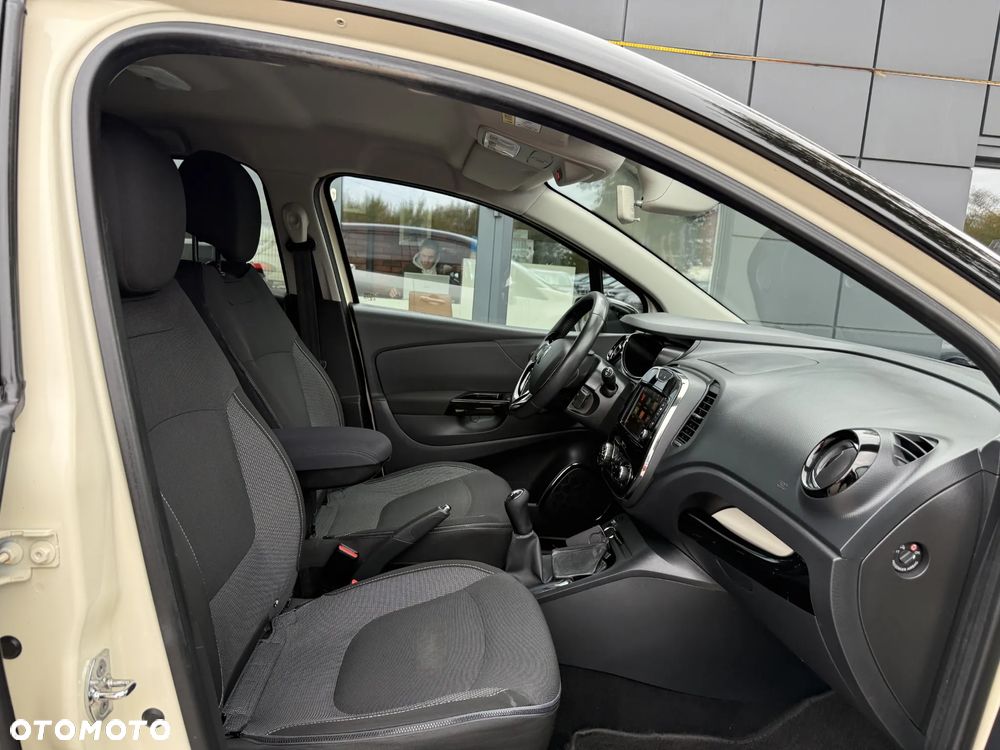 Renault Captur 0.9 Energy TCe XMOD - 28