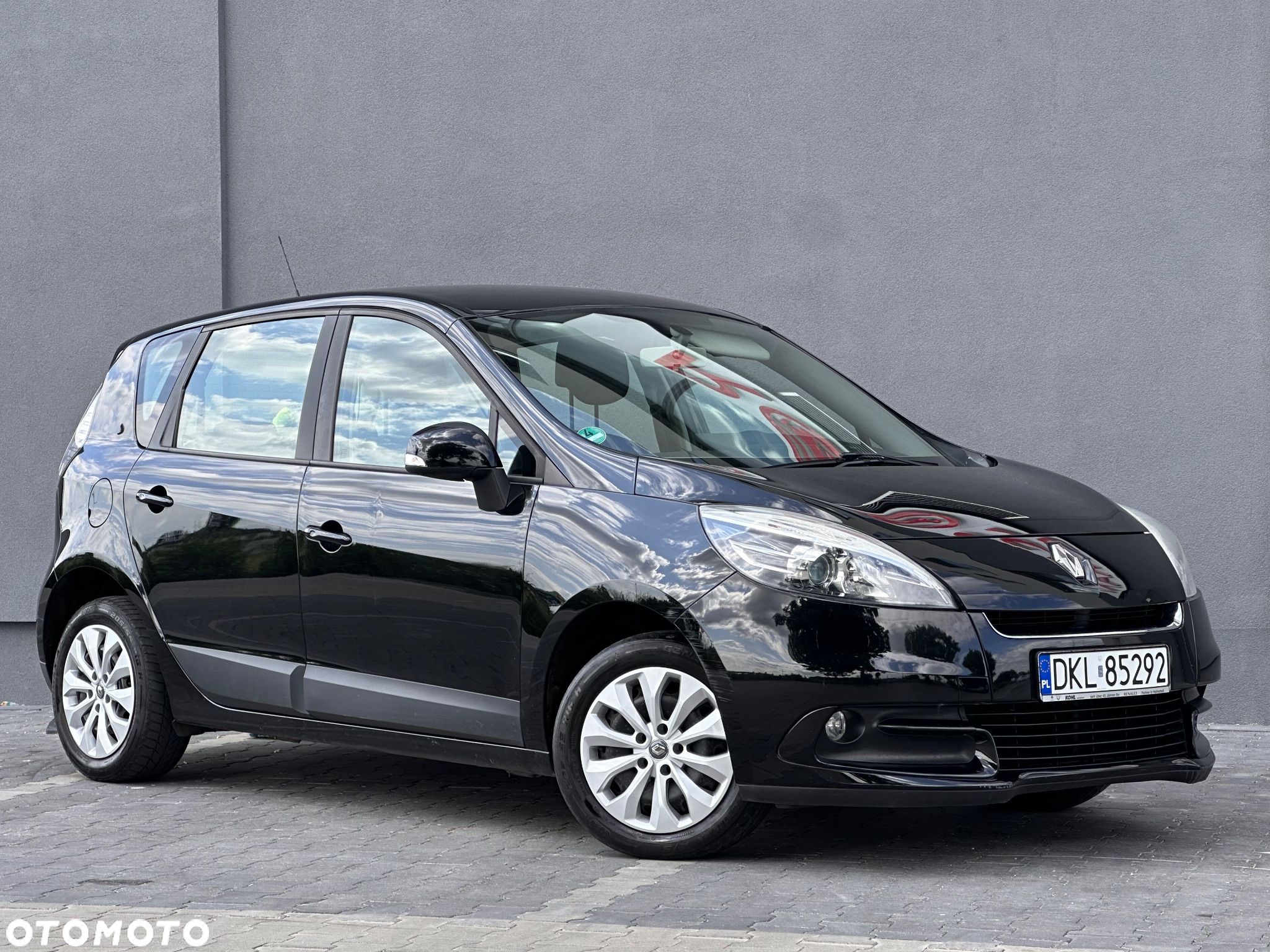 Renault Scenic 1.6 16V 110 Dynamique - 1