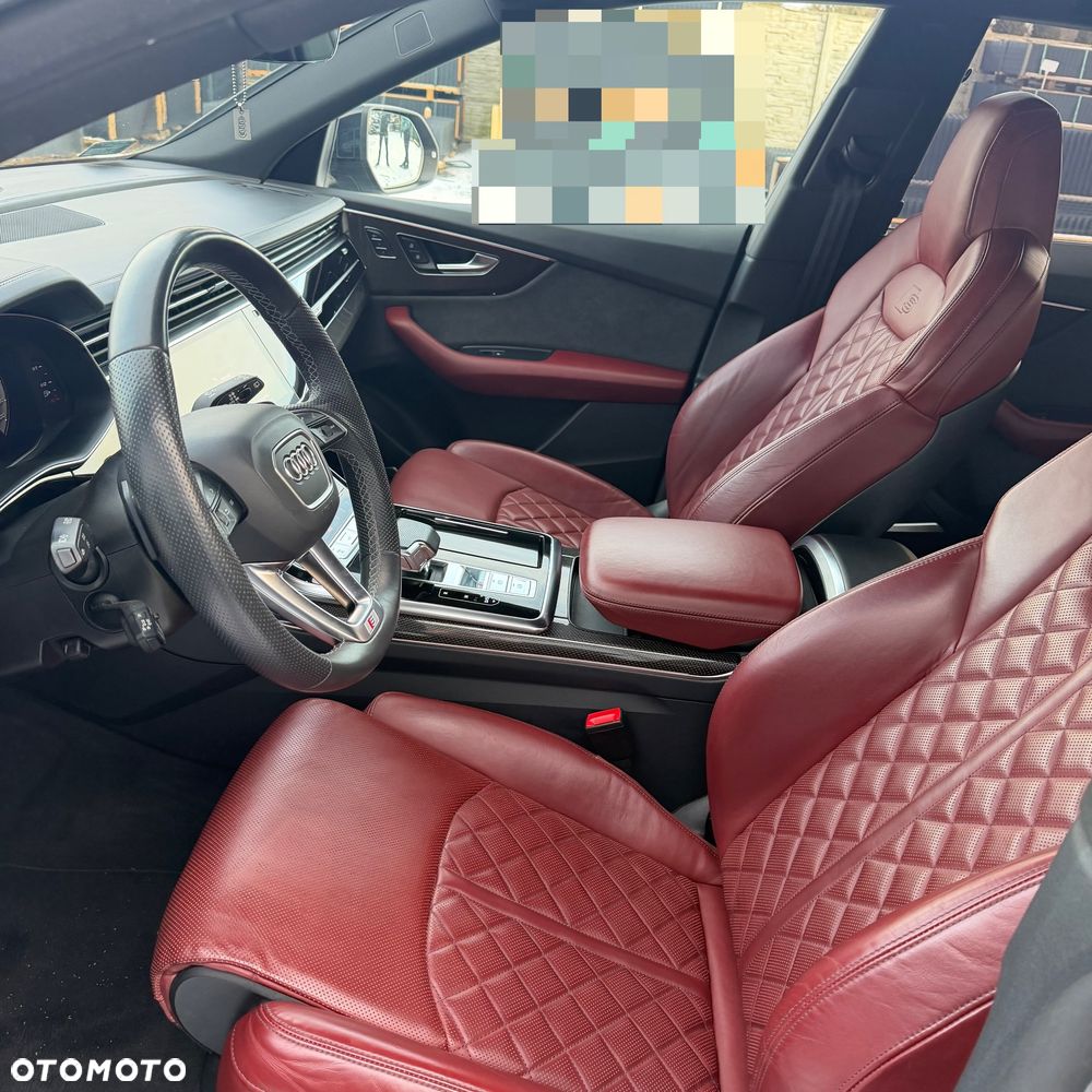 Audi SQ8 - 9