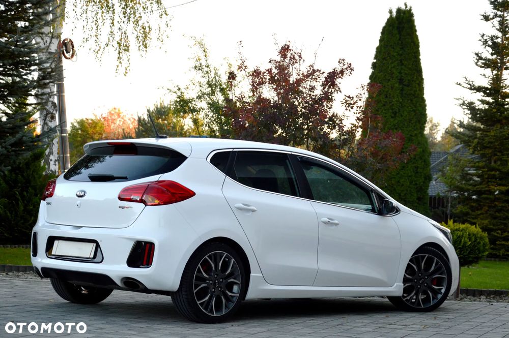 Kia Ceed 1.6 T-GDI GT-Challenge - 16