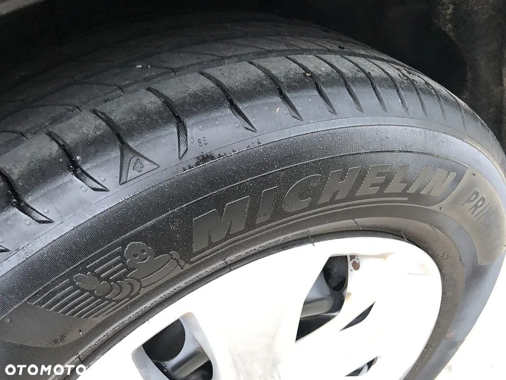 Renault Megane ver-1-3-tce-fap-intens - 23