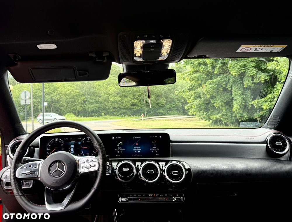 Mercedes-Benz CLA 180 d AMG Line 7G-DCT - 12