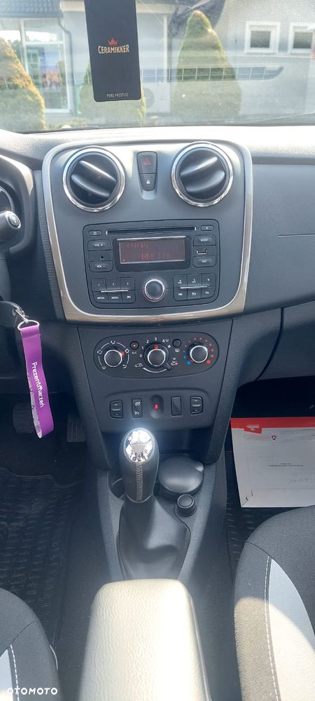 Dacia Sandero TCe 90 Celebration - 12