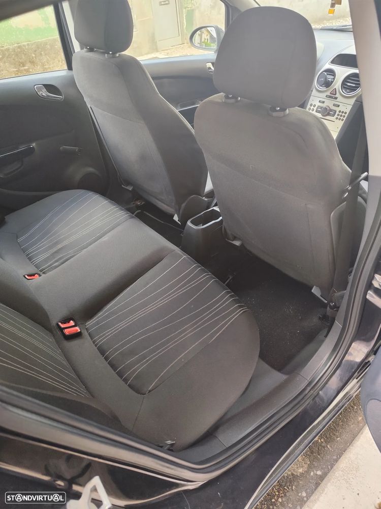 Opel Corsa 1.3 CDTI Enjoy - 13