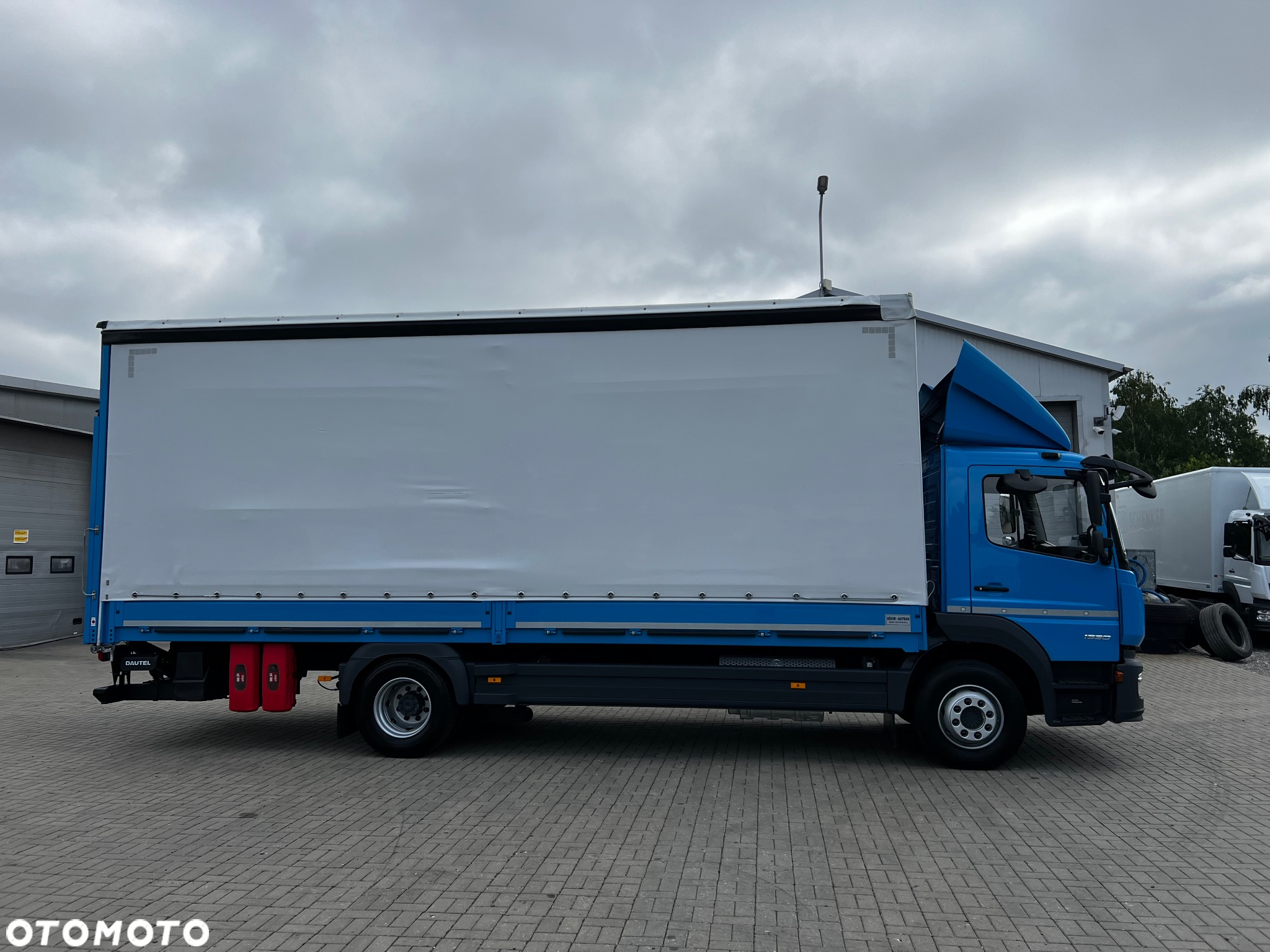 Mercedes-Benz ATEGO - 4
