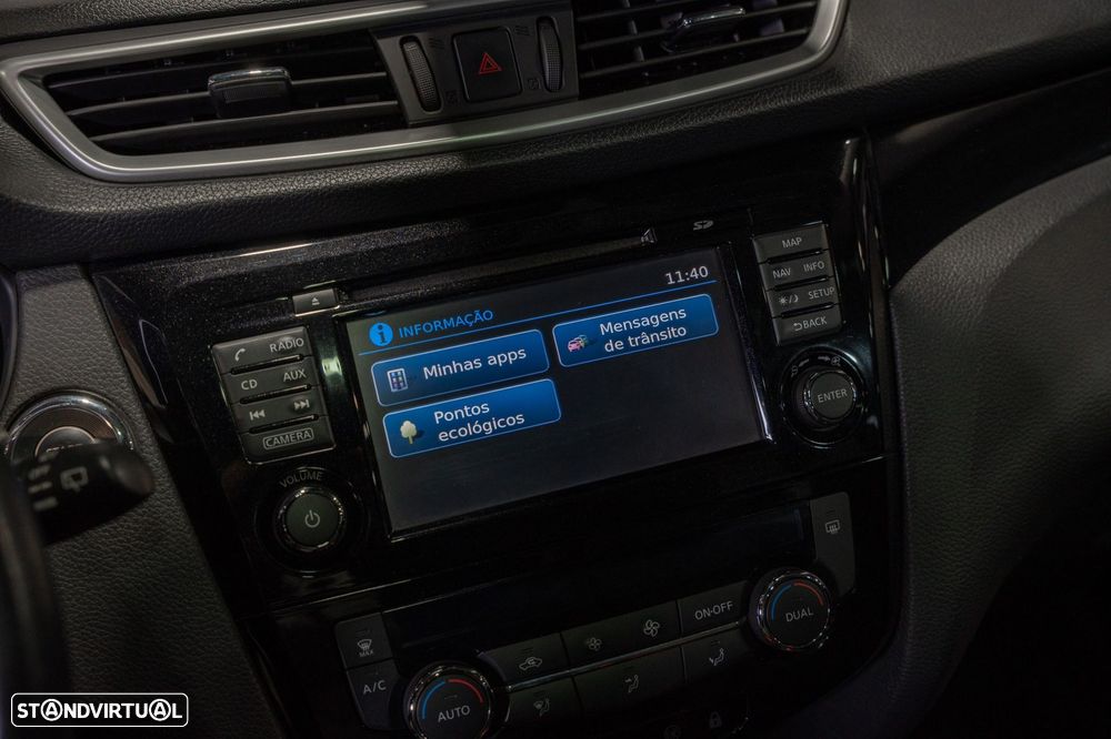 Nissan Qashqai 1.5 dCi N-Connecta - 22