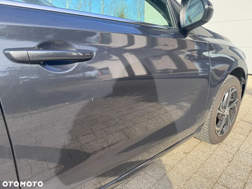 Hyundai i30 1.5 DPI Comfort - 10