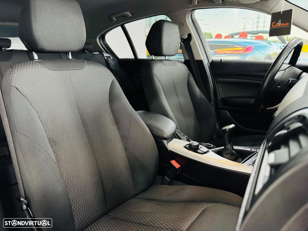 BMW 116 d EfficientDynamics Edition - 31