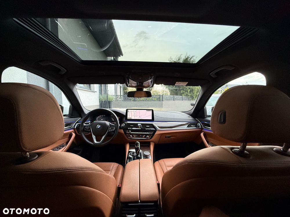 BMW Seria 5 520i mHEV Luxury Line sport - 8