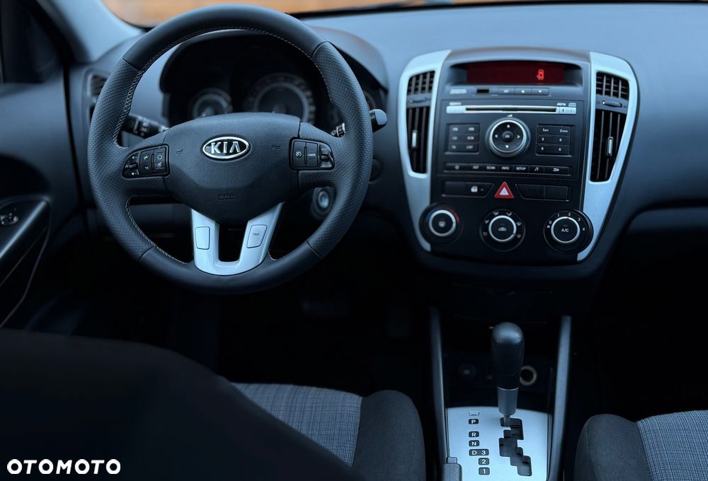 Kia Ceed 1.6 Crdi Comfort - 29