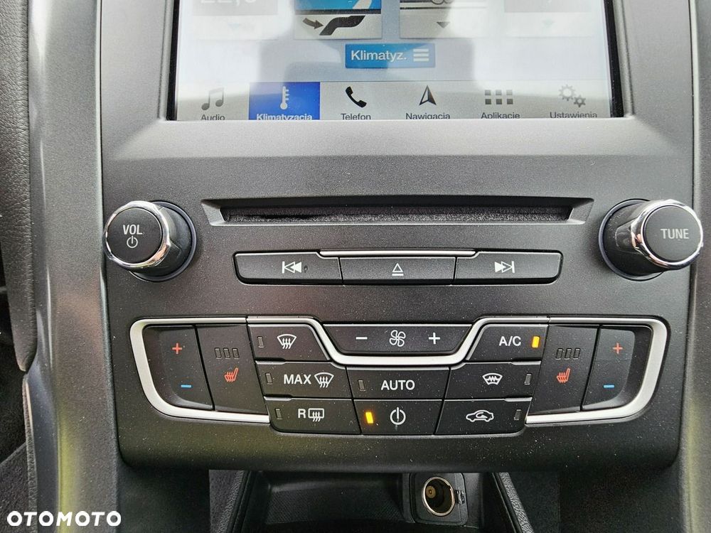 Ford Mondeo - 30