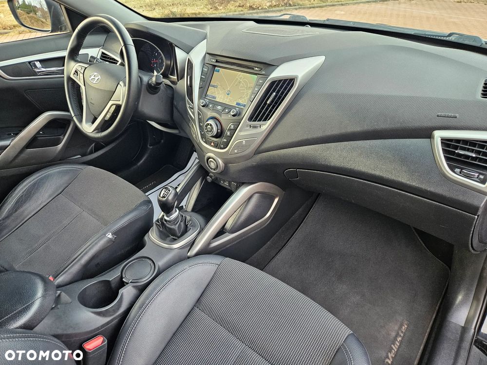 Hyundai Veloster 1.6 Premium - 8