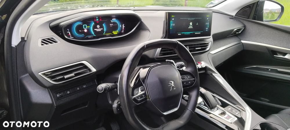 Peugeot 3008 225 e-EAT8 Allure - 31
