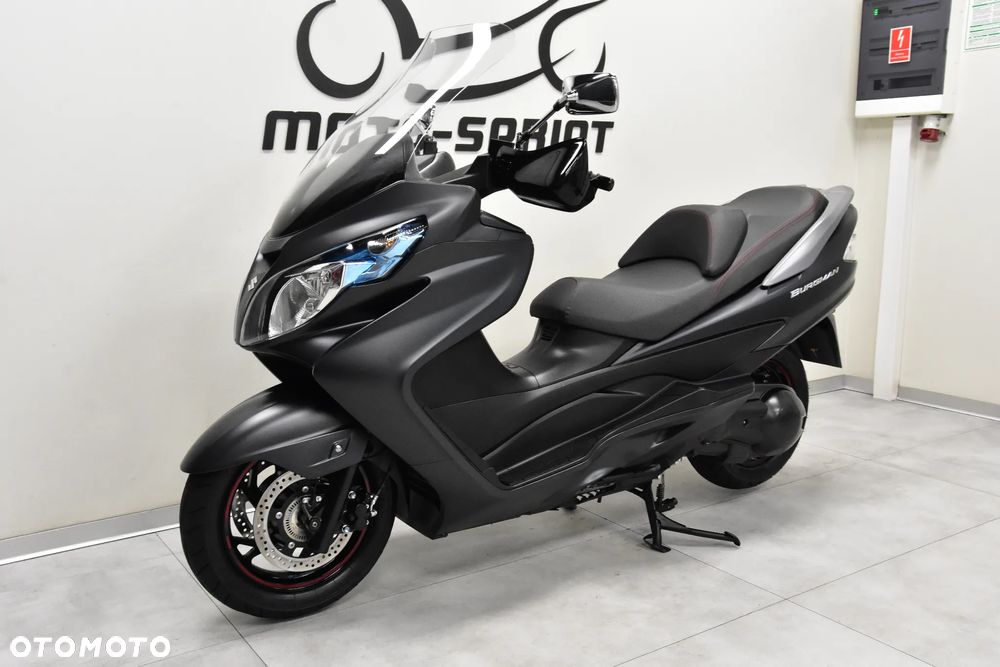 Suzuki Burgman - 3