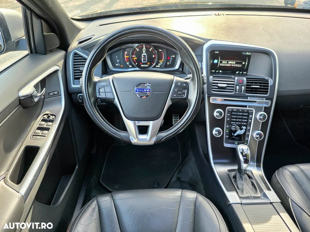 Volvo XC 60 - 6