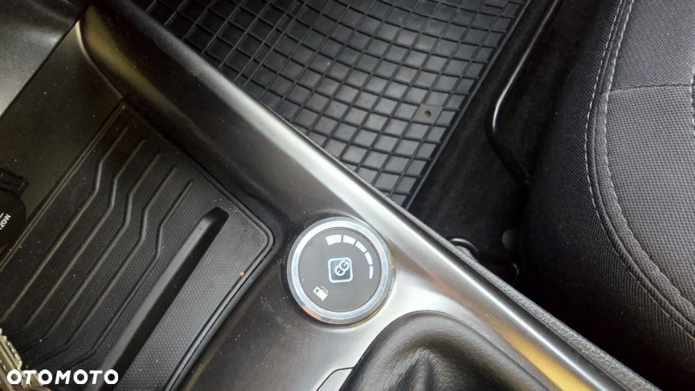 SsangYong/KGM Tivoli 1.5 T-GDI Crystal - 23
