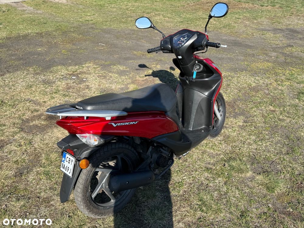 Honda Vision - 7