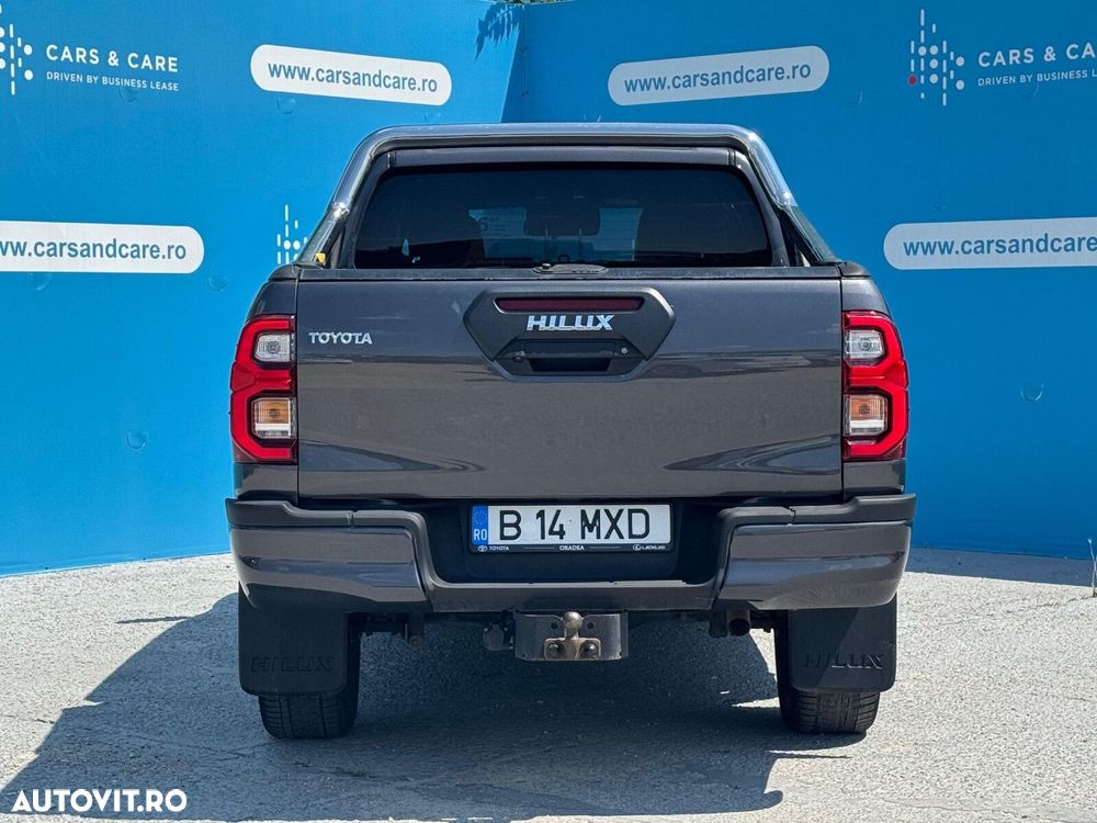 Toyota Hilux - 14