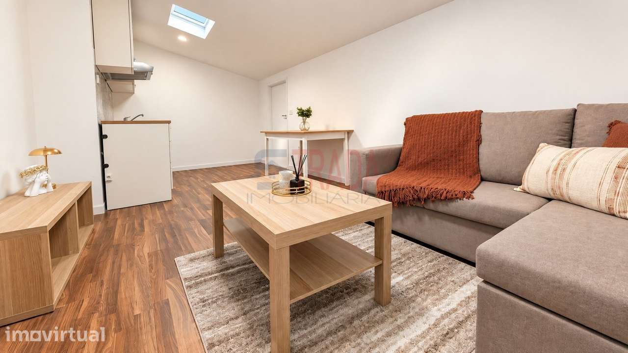 Apartamento T1+1 no centro de Vila Verde ! - Grande imagem: 2/9