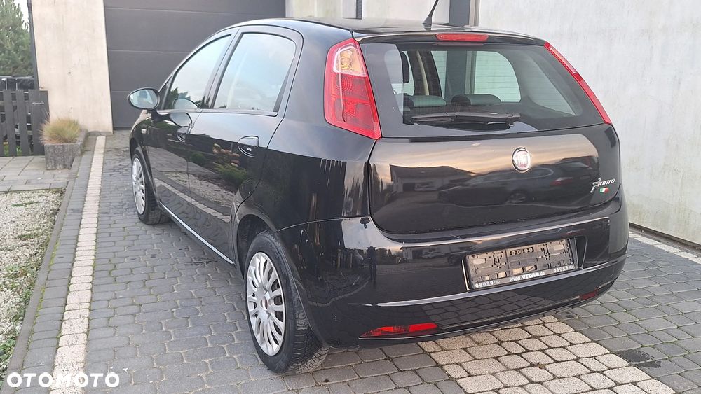 Fiat Grande Punto - 9