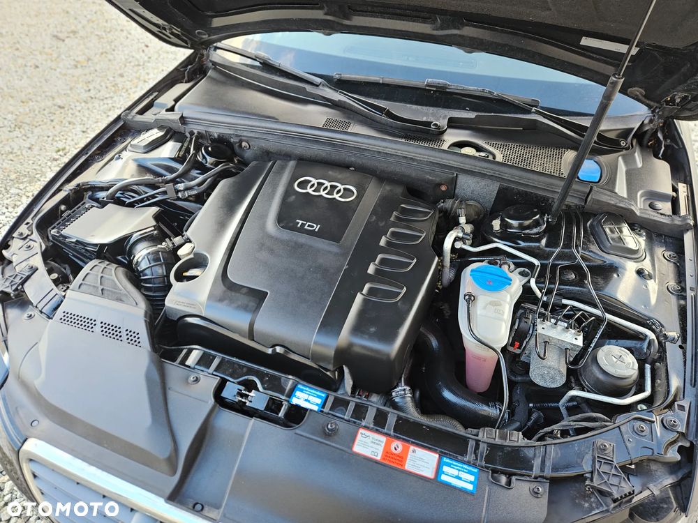 Audi A4 Avant 2.0 TDI - 16
