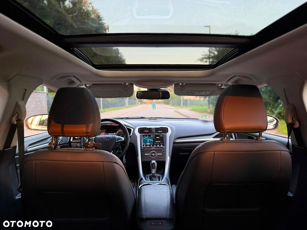 Ford Mondeo 2.0 TDCi PowerShift-Aut Allrad Titanium - 12