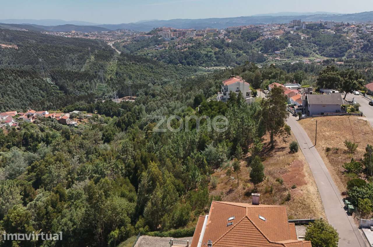 Excelente Terreno Urbano com 1.698 m² na Bemposta – Oportunidade Ún... - Grande imagem: 5/11