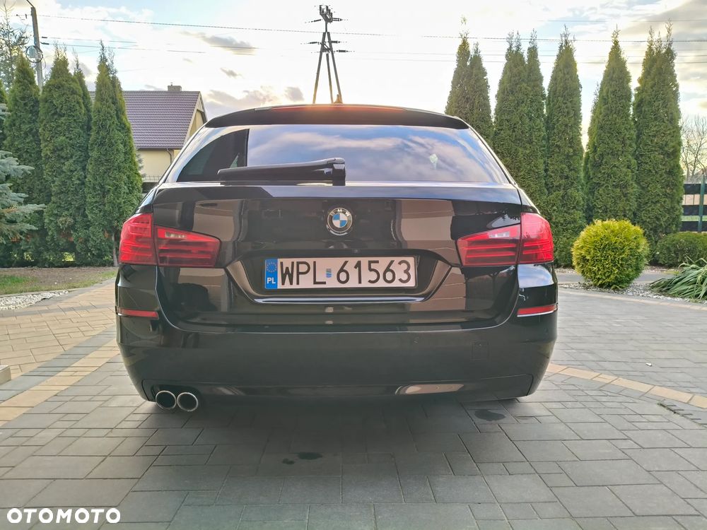 BMW Seria 5 520d xDrive Luxury Line - 9