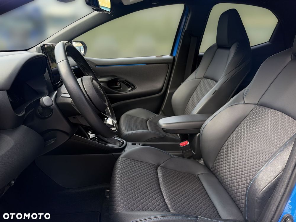 Toyota Yaris Hybrid 1.5 Premiere Edition - 16