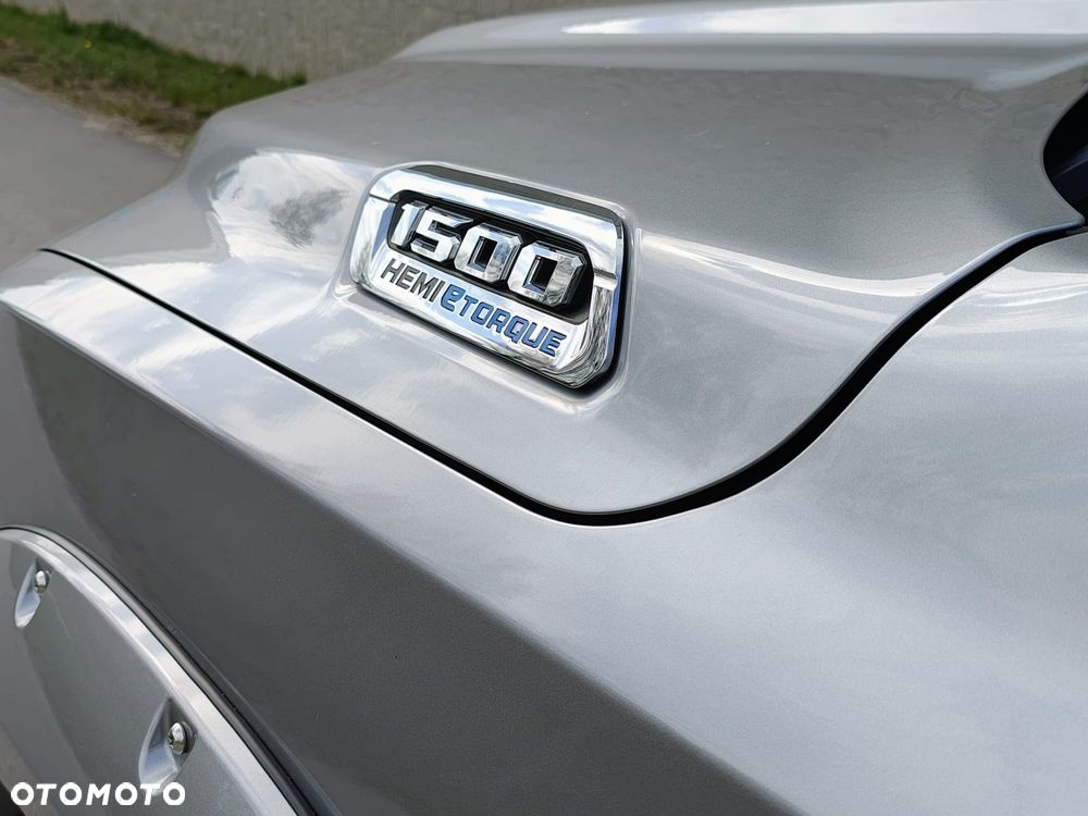 RAM 1500 5.7 Crew Cab Bighorn - 2