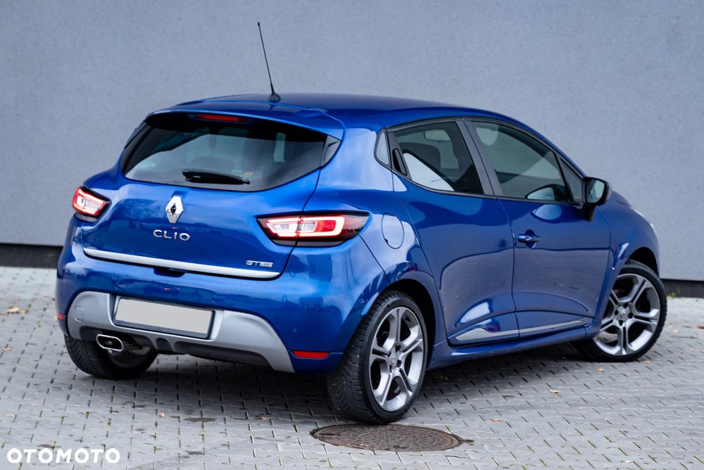 Renault Clio Energy TCe 120 Bose Edition - 12