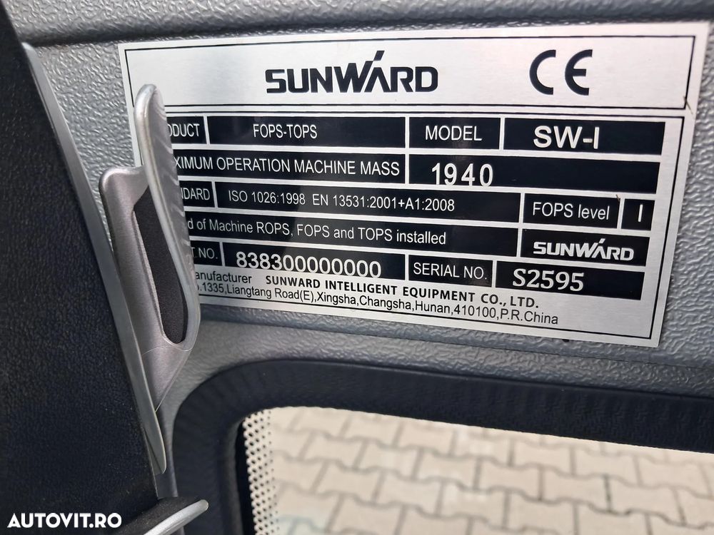 SUNWARD WE 20F MINIEXCAVATOR PE SENILE 4 CUPE LAMA TIP BULDOZER - 26
