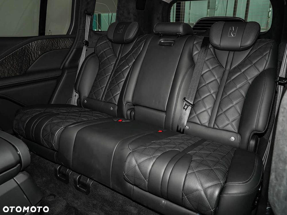 BYD Yangwang U8 - 12